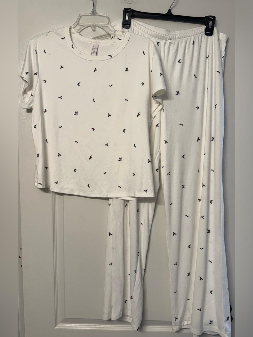 Auden Pajama Set Womenâs Xxl White Holly Berry Christmas Soft Knit Nwt Laundered